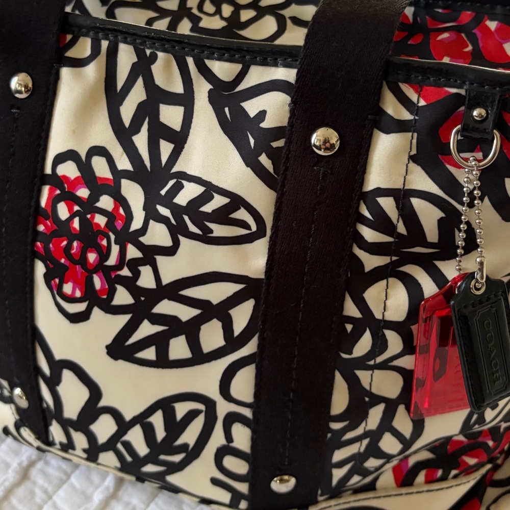 Coach Floral Black, Fuchsia and White Bag - Picture 3 of 7
